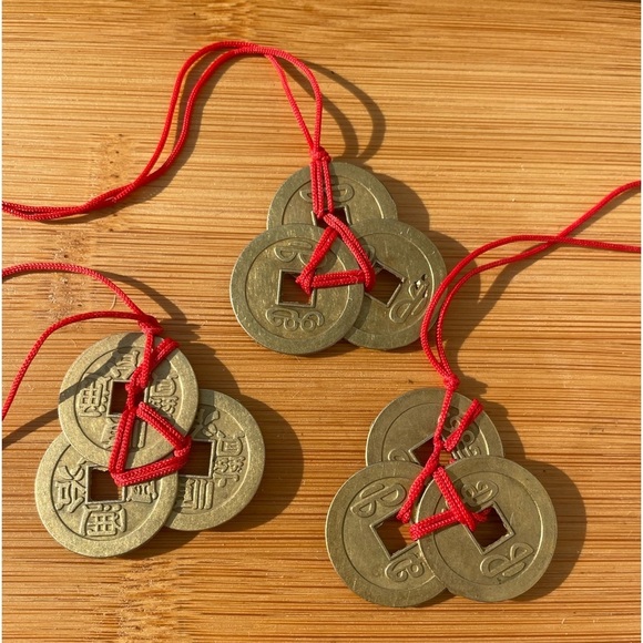 Chinese Feng Shui Coins Bundle of 3 (9 coins) with Red String - Picture 1 of 6